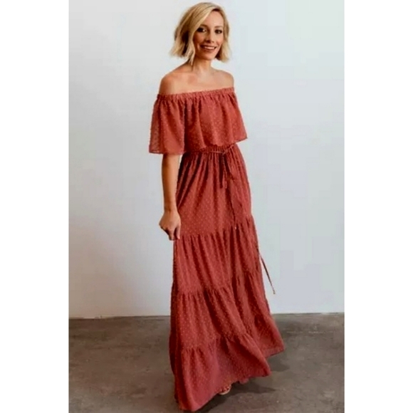 LAST ONE! Plus Size VIVIAN Off The Shoulder Burgundy Ruffle Dress - Picture 2 of 7